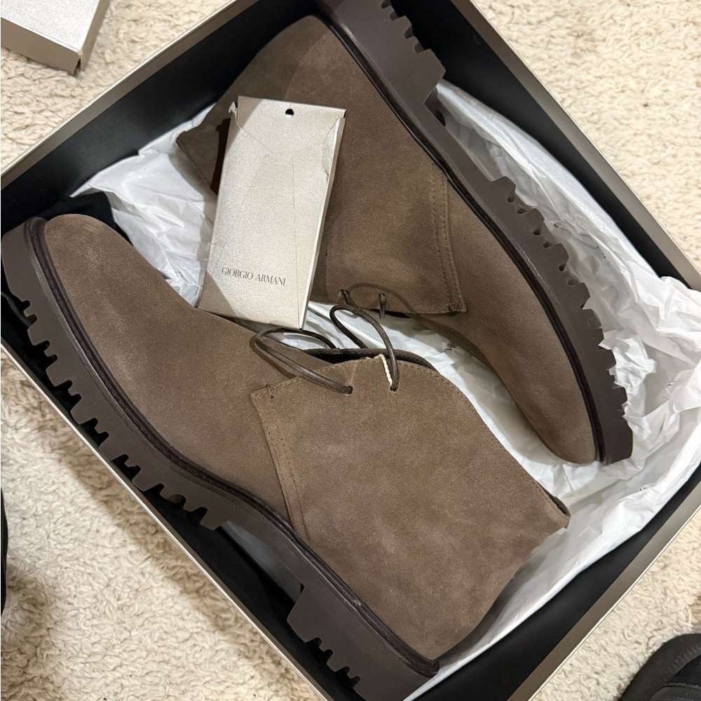 Giorgio Armani Suede Chukka Boots in Dark Brown